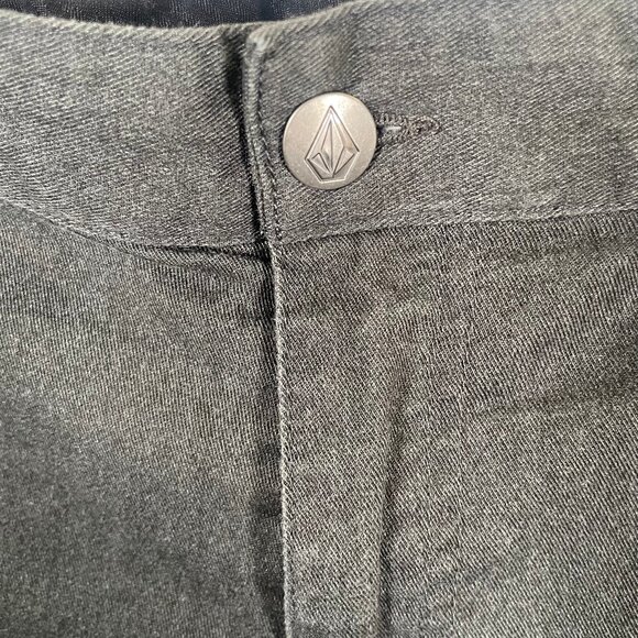 Volcom Vmonty Chino Shorts Mens Size 36 Gray Pockets Casual Beach Vacation - Picture 2 of 7